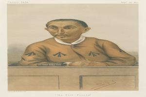 Ein Mann in einem weißen Hemd und dunklen Hosen sitzt an einem Tisch und schaut ernst, mit dem Text "Die Turf-Betrügereien" unten im Bild.