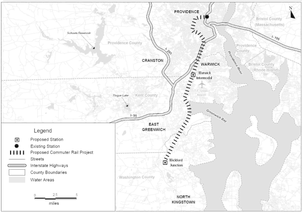Schwarze und weiße Stadtkarte mit einem Fluss, beschriftet mit "Vorgeschlagenes S-Bahn-Projekt" auf der linken Seite, die Straßen, Highways und Stadtmerkmale zeigt.
